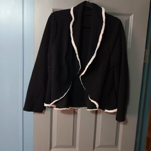 SHEIN Black Open-Front Blazer with White Trim